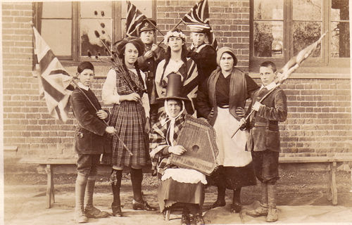 Saving the British Empire! School 1918