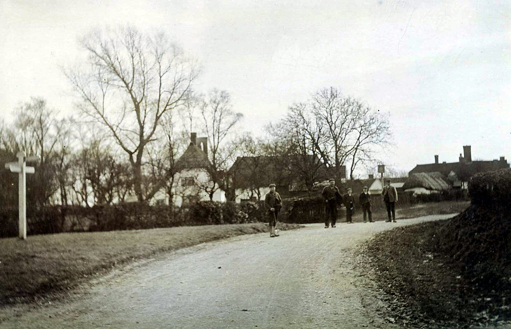 Roadmending 1911