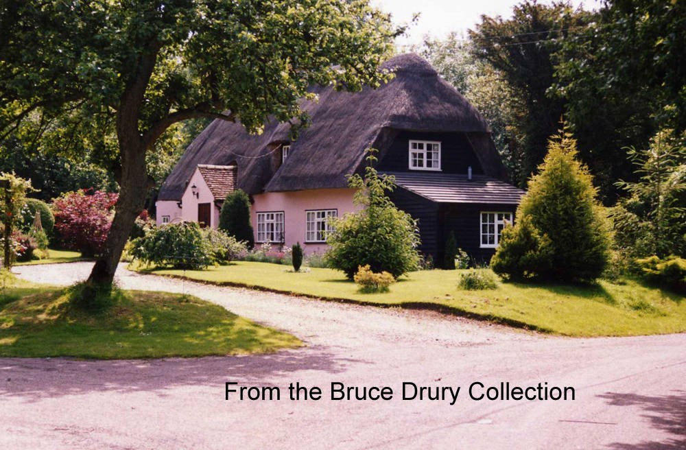 chrishall yew cottage 1988