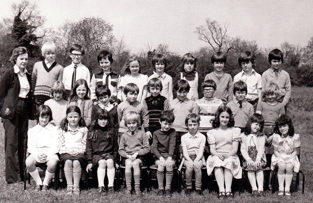 School Class 1975