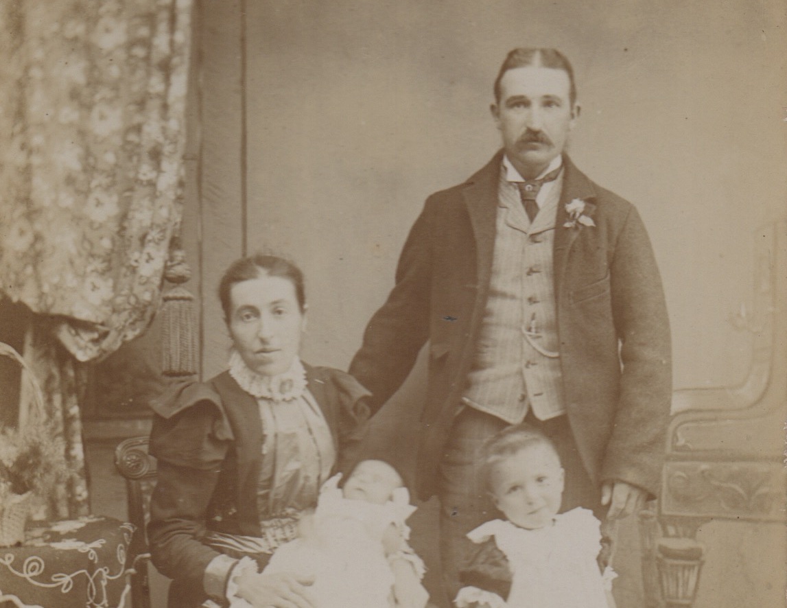 Loveday family of High Street
